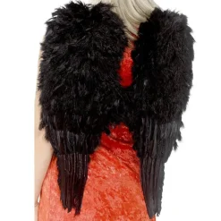 Alas Negras con Plumas