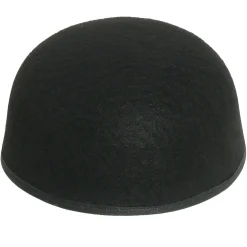 Casquete Negro de Fieltro