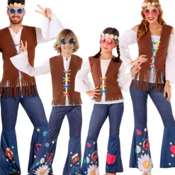 Disfraces en grupo de Hippies Alegres
